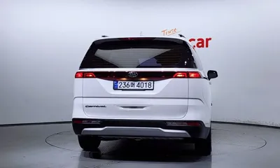 Kia Canival 2021, 52937 км, за 15698.89 USD
