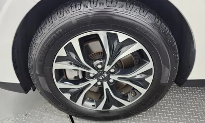 Kia Canival 2021, 52937 км, за 15698.89 USD