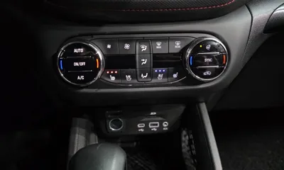 ChevroletGMDaewoo Trailblazer 2022, 31761 км, за 12377.86 USD - фото 17