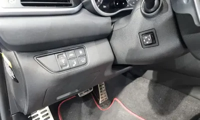 Genesis G70 2020, 44684 км, за 18708.15 USD - фото 30