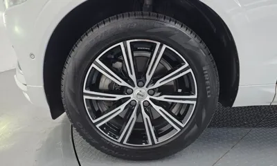 Volvo XC60 2019, 70541 км, за 24156.49 USD