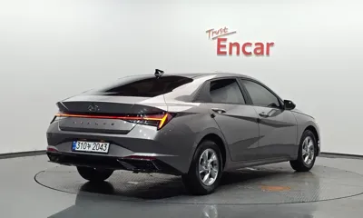 Hyundai Avante 2022, 102482 км, за 8599.35 USD