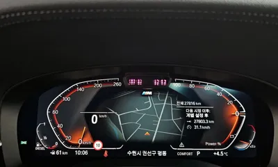 BMW 5-Series 2022, 27816 км, за 28807.92 USD - фото 8