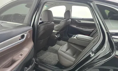 Hyundai Grandeur 2020, 174824 км, за 9425.99 USD - фото 12