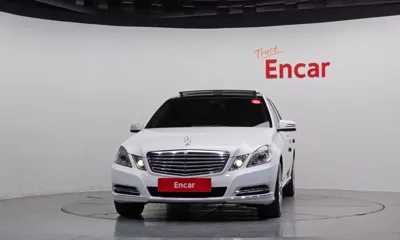 Mercedes-Benz E-Class 2013, 112736 км, за 5189.17 USD