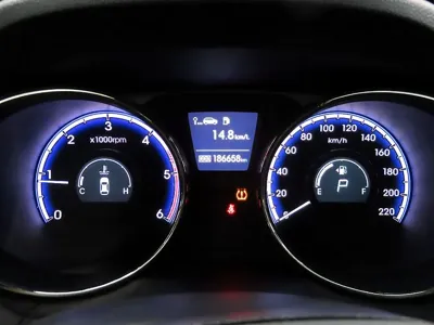 Hyundai Tucson 2011, 186653 км, за 2582.03 USD - фото 8