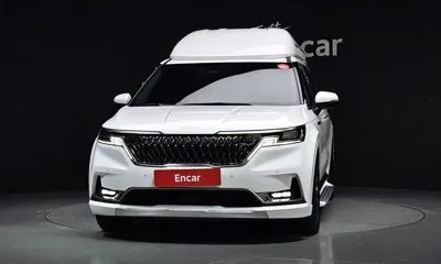Kia Canival 2023, 61702 км, за 29139.05 USD