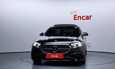Mercedes-Benz E-Class 2025, 13828 км, за 58631.95 USD