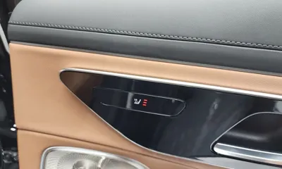 Mercedes-Benz E-Class 2025, 13828 км, за 58631.95 USD - фото 31