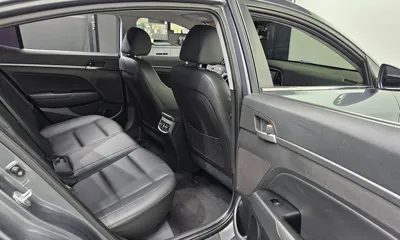 Hyundai Avante 2017, 74721 км, за 6449.51 USD - фото 12