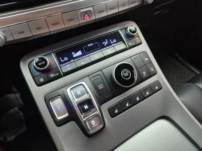 Hyundai Palisade 2020, 132305 км, за 15426.02 USD - фото 13