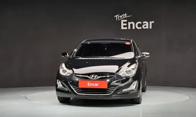 Hyundai Avante 2016, 82719 км, за 5407.17 USD