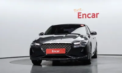 Genesis G70 2018, 78973 км, за 10749.19 USD