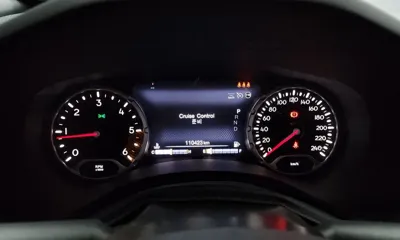 Jeep Renegade 2020, 110423 км, за 6440.29 USD - фото 8