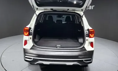 Kia Seltos 2022, 25677 км, за 14996.06 USD - фото 20