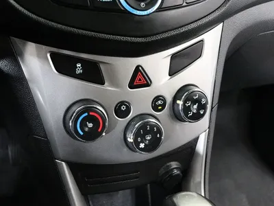 ChevroletGMDaewoo Trax 2015, 75810 км, за 4294.68 USD - фото 19