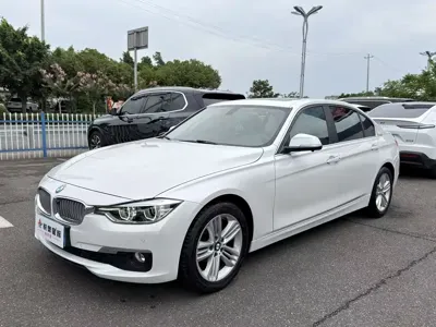 BMW 3 Series · 2018 год