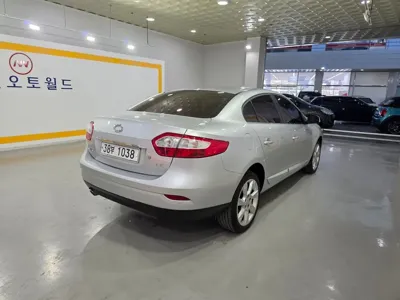 Renault-KoreaSamsung SM3 2010, 78540 км, за 1626.34 USD