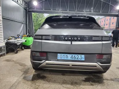 Hyundai Ioniq5 2023, 42600 км, за 5081.44 USD