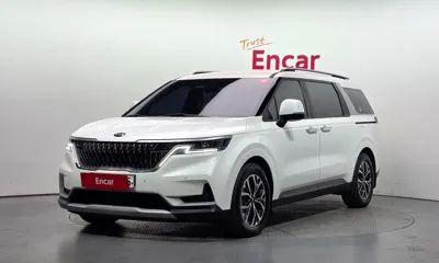 Kia Canival · 2021 год