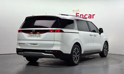 Kia Canival 2021, 82854 км, за 13335.95 USD