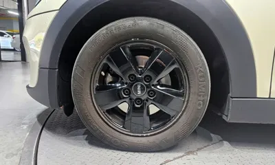 MINI Cooper 2018, 71114 км, за 5949.24 USD