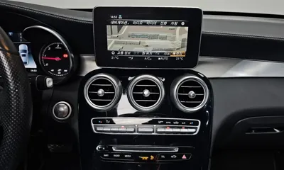 Mercedes-Benz GLC-Class 2018, 91419 км, за 18708.15 USD - фото 13