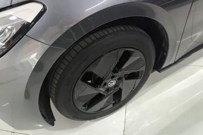 Volkswagen ID.3 2024, 34800 км, за 14023 USD - фото 8