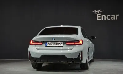 BMW 3-Series 2024, 11119 км, за 33088.46 USD