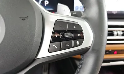 BMW 3-Series 2024, 11119 км, за 32938.62 USD - фото 30
