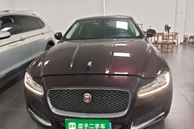 Jaguar XFL 2018, 91400 км, за 14379 USD