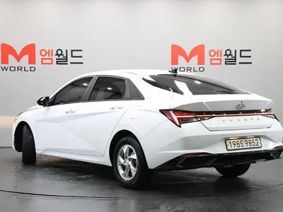 Hyundai Avante 2022, 113400 км, за 6494.18 USD