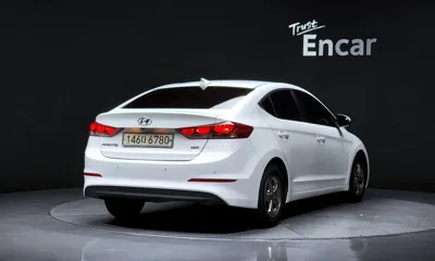 Hyundai Avante 2018, 125060 км, за 5827.81 USD