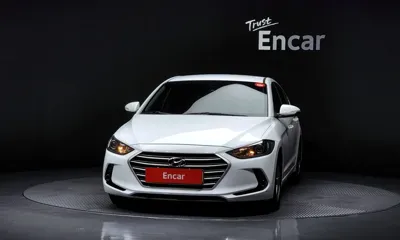 Hyundai Avante 2018, 125060 км, за 5827.81 USD