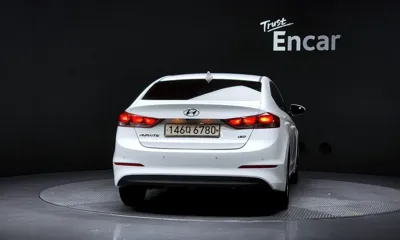 Hyundai Avante 2018, 125060 км, за 5827.81 USD