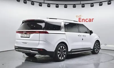 Kia Canival 2023, 72603 км, за 16836.76 USD