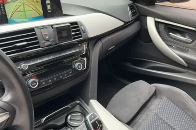 BMW 3 Series 2016, 90600 км, за 13245 USD - фото 12