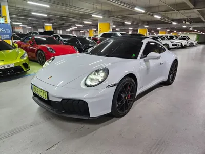 Porsche 911 · 2026 год