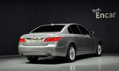 Hyundai Genesis 2011, 120449 км, за 2180.38 USD