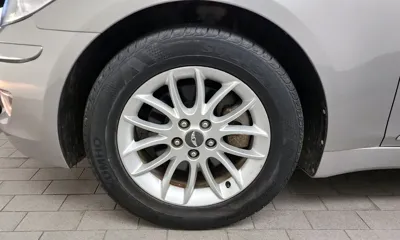 Hyundai Genesis 2011, 120449 км, за 2180.38 USD