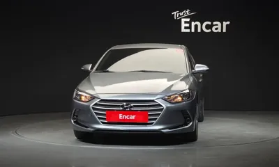 Hyundai Avante 2017, 132906 км, за 5185.77 USD