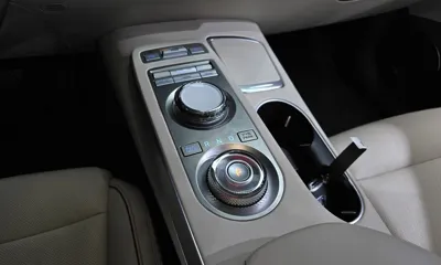 Genesis GV70 2023, 58447 км, за 27089.52 USD - фото 9