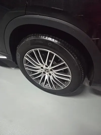 Mercedes-Benz GLC-Class 2023, 26000 км, за 40042.01 USD