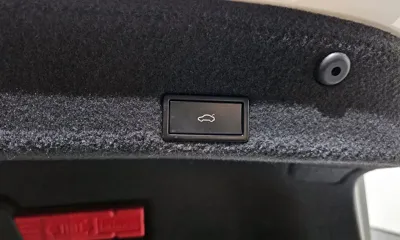 Volkswagen Passat 2018, 57874 км, за 12611.66 USD - фото 20