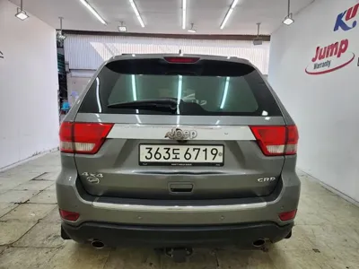 Jeep Cherokee 2013, 215000 км, за 4420.46 USD