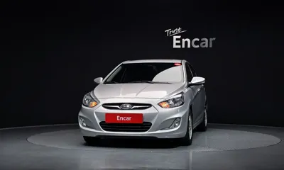 Hyundai Accent 2012, 158627 км, за 2535.27 USD