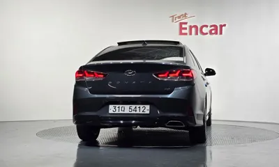 Hyundai Sonata 2018, 113265 км, за 7087.49 USD