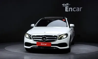 Mercedes-Benz E-Class 2019, 75275 км, за 16345.02 USD