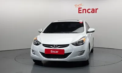 Hyundai Avante 2013, 75129 км, за 3872.92 USD