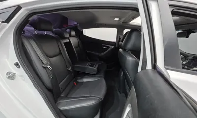 Hyundai Avante 2013, 75129 км, за 3872.92 USD - фото 18